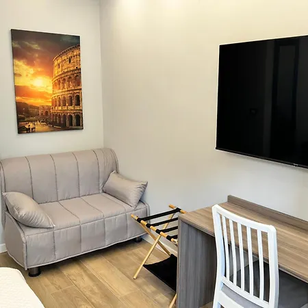 Niky House 4* Rom
